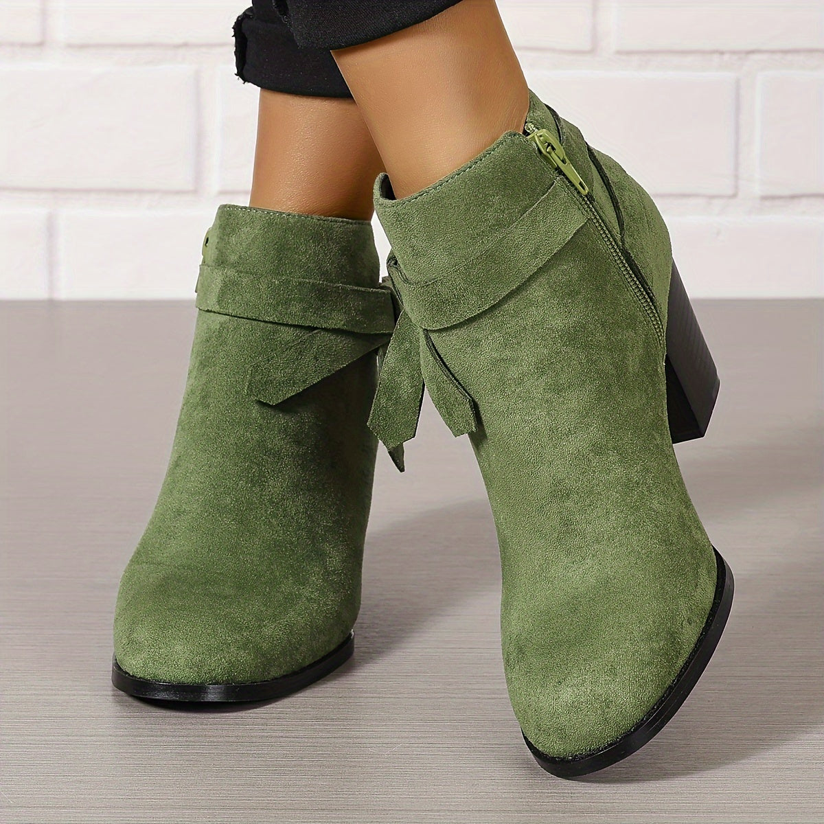 Valerie | Feminine Stiefeletten mit Blockabsatz und Schleifendetail