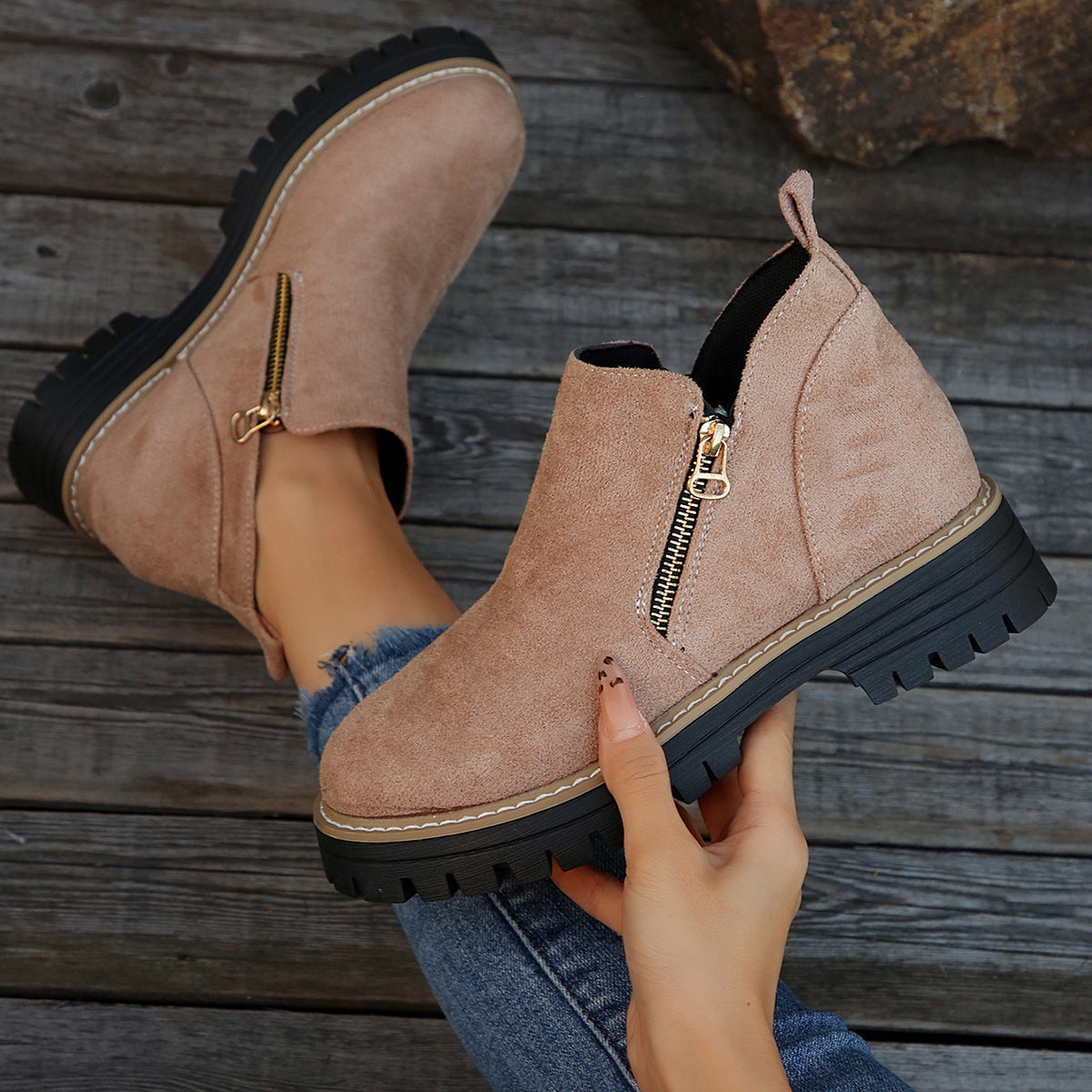 Amelia | Moderne und bequeme Plateau Stiefeletten
