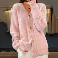 Claire | Feminine Und Elegante Strickjacke Mit Knopfleiste