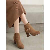 Emma | Zeitlose und elegante Stiefeletten mit Blockabsatz