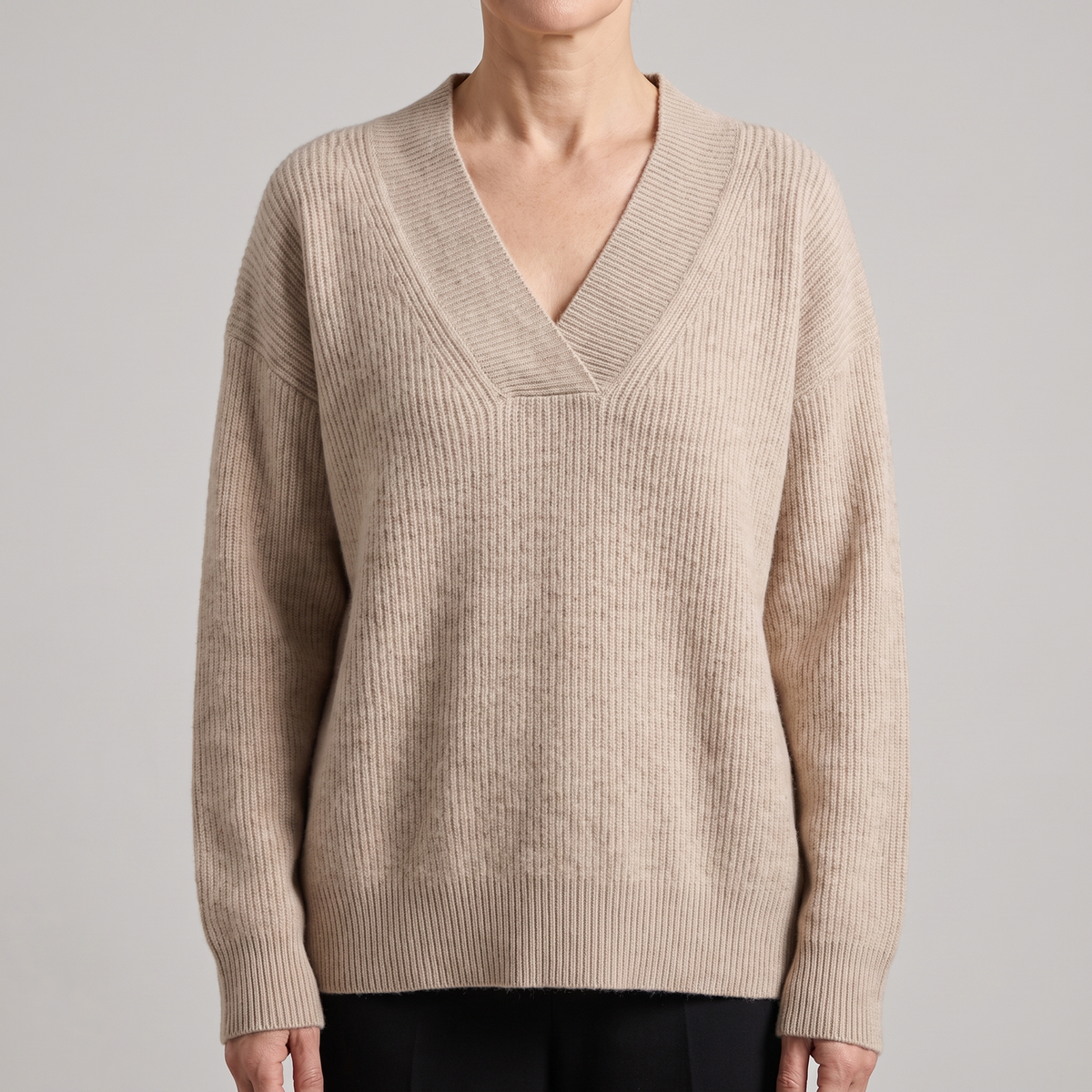 Camille | V-neck Knit – Cozy Everyday Style for Women