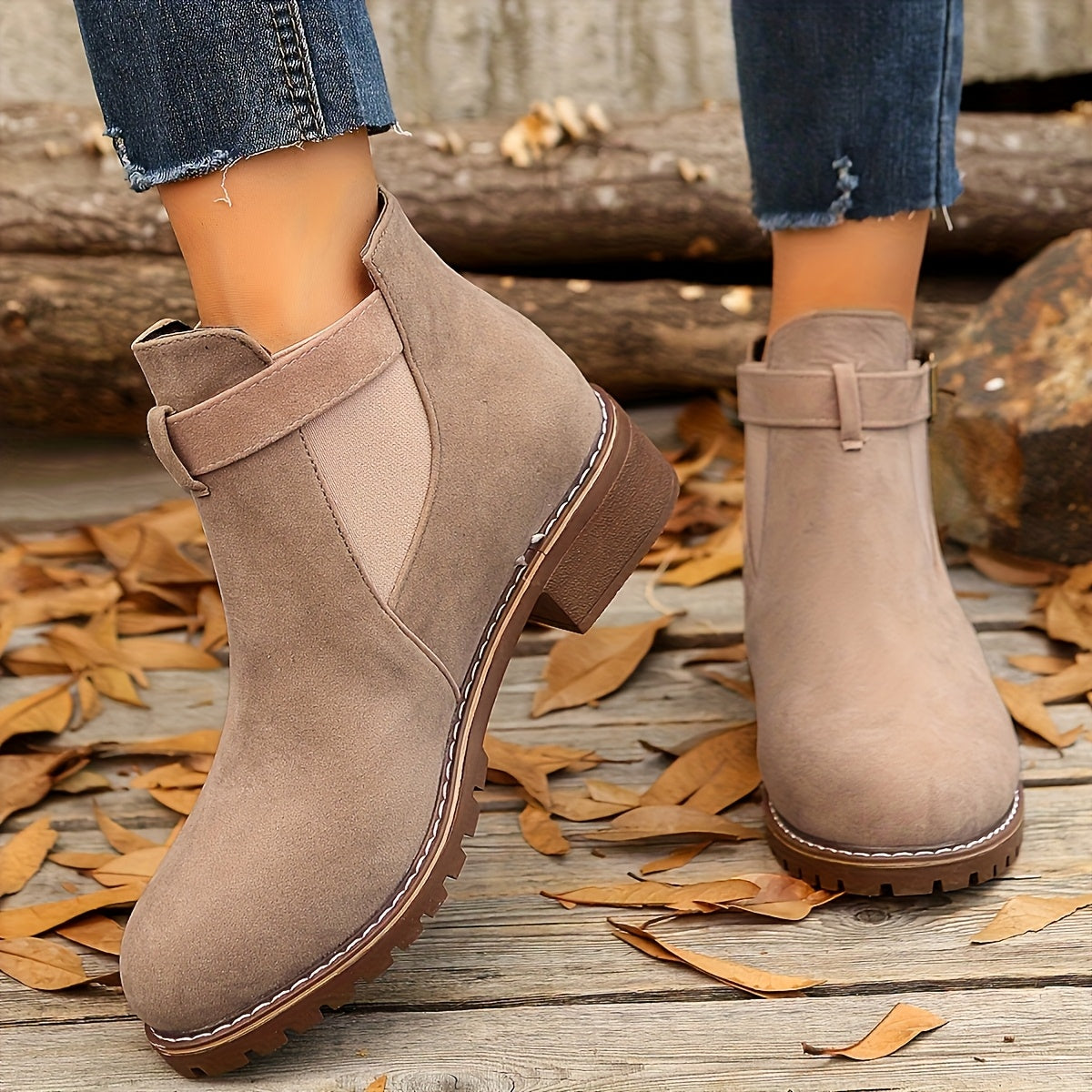 Helena | Stilvolle Stiefeletten mit Blockabsatz und Schnallendetail