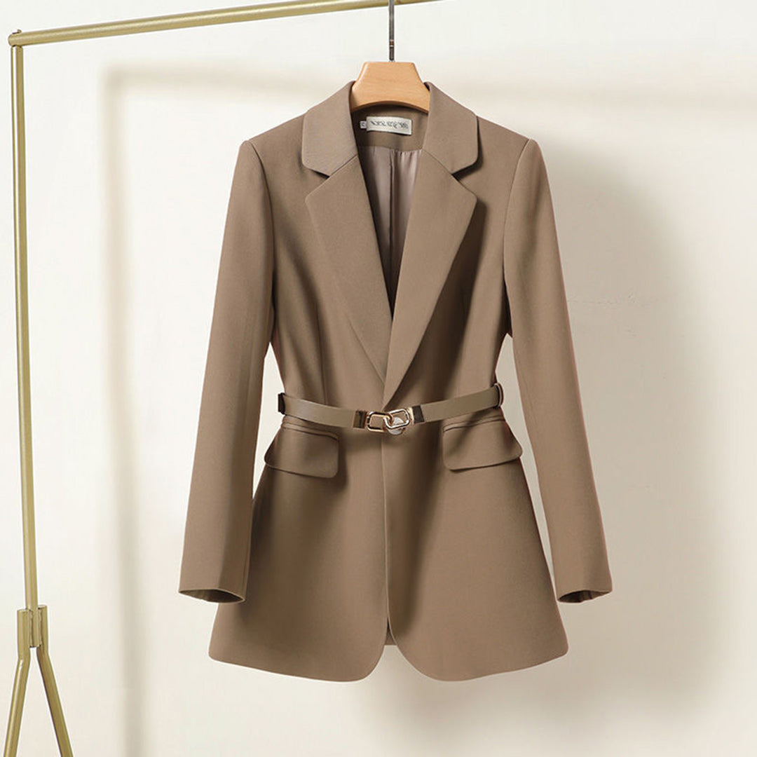 Katharina | Schicker und eleganter maßgeschneiderter Blazer