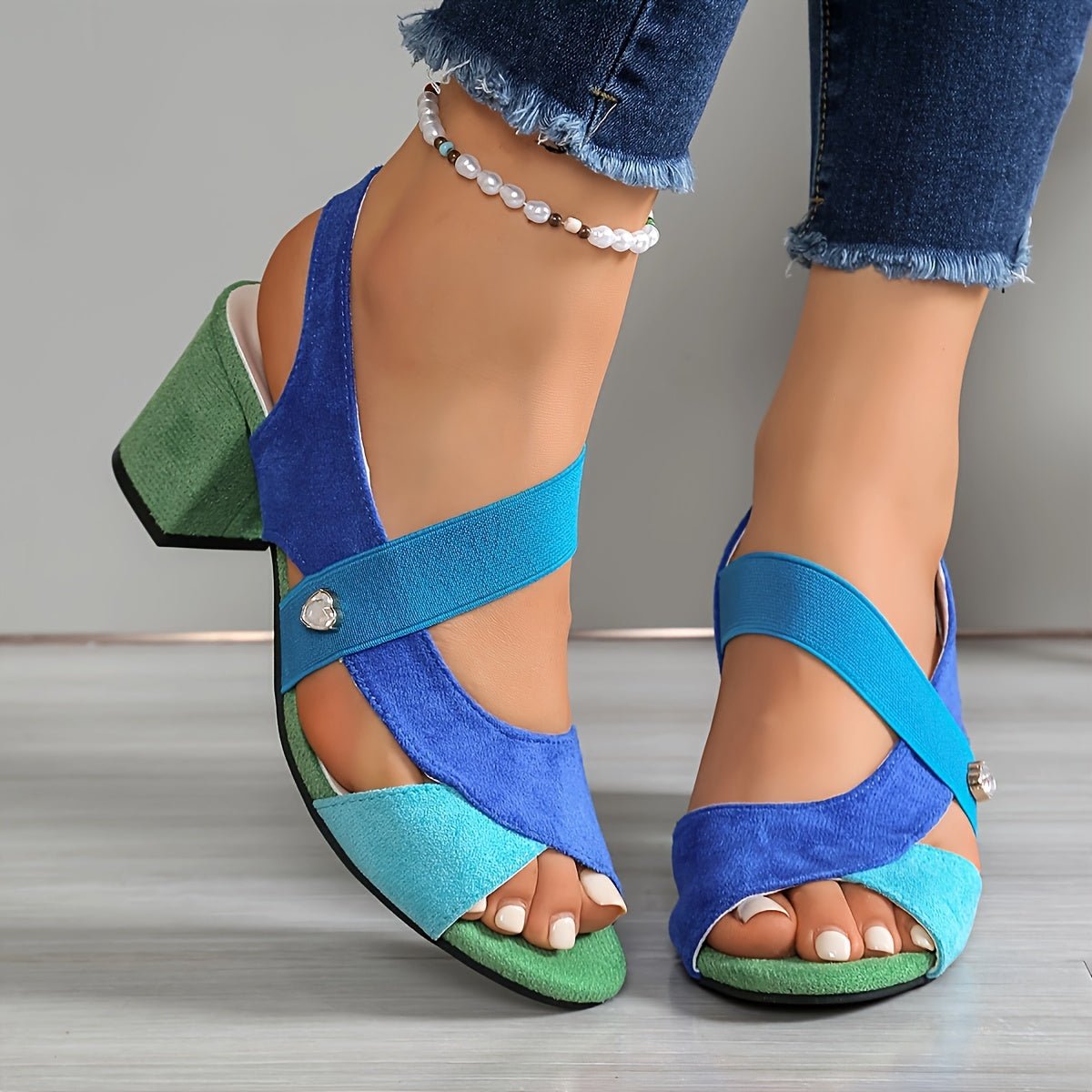 Elara | Comfort Heels – Elegante Cross-Strap Schuhe für Frauen