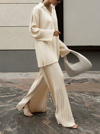 Julia | Elegantes und Luftiges Zweiteiliges Set mit Plissee-Hemd