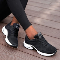 Nora | Leichte und bequeme orthopädische Slip On Sneaker