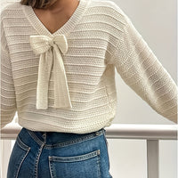 Kerstin | Femininer und Bequemer Strickpullover mit Schleifendetail