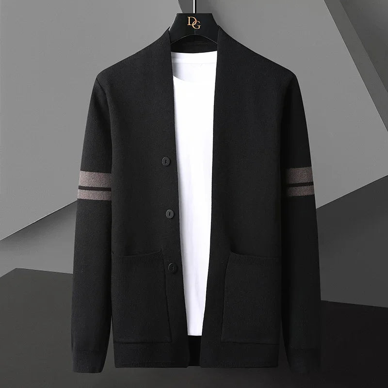 Weisz | Stilvolle Herren-Strickjacke mit Knopfverschluss
